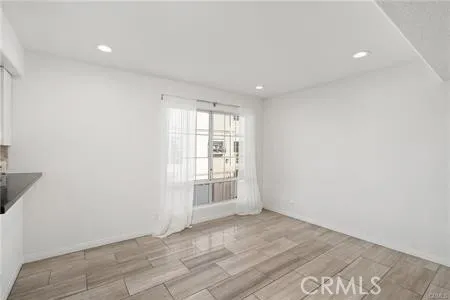 5340 Las Virgenes Road 8, Calabasas, California 91302