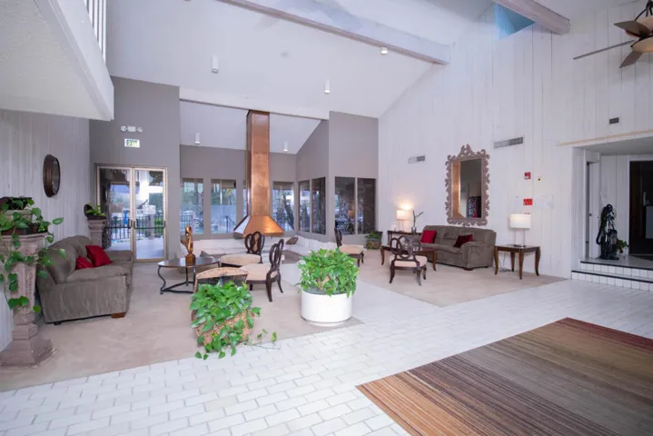 clubhouse 2