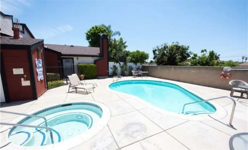 Community Pool and Hot Tub