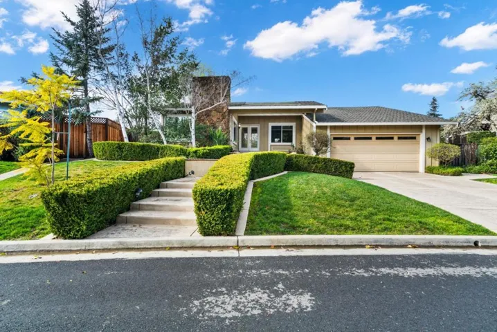 13425 Kodiac Place, Saratoga, California 95070