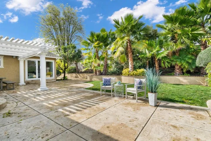 13425 Kodiac Place, Saratoga, California 95070