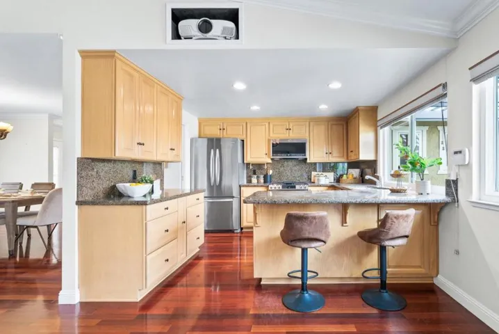 13425 Kodiac Place, Saratoga, California 95070