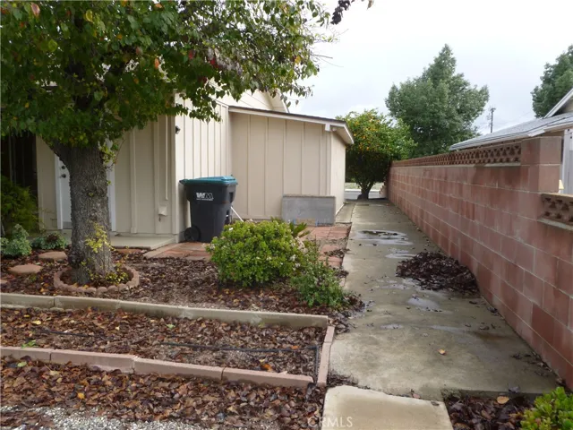 26716 Oakmont Drive, Menifee, California 92586