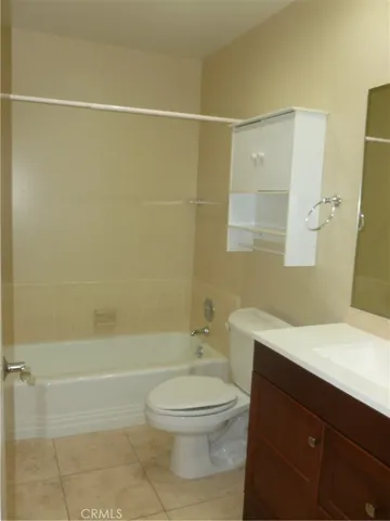 26716 Oakmont Drive, Menifee, California 92586