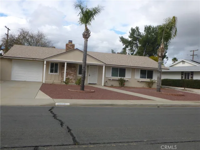 26716 Oakmont Drive, Menifee, California 92586