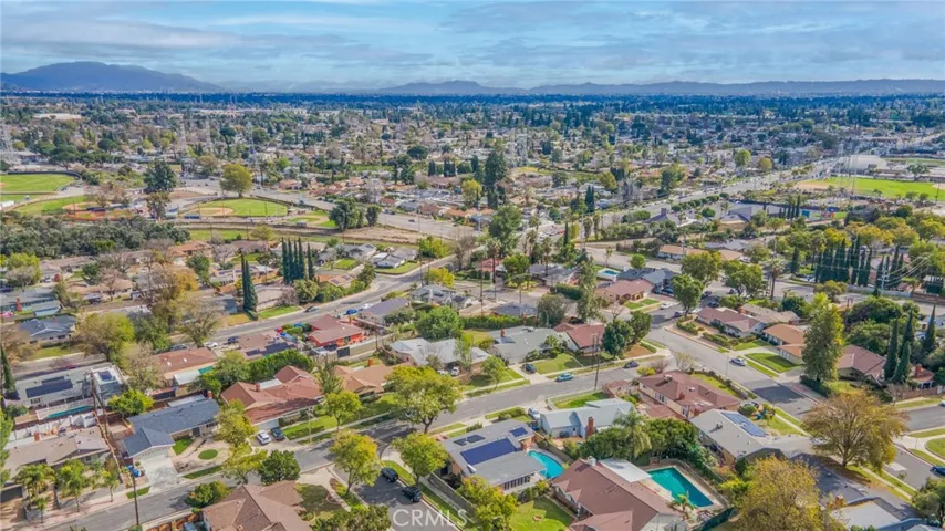 11549 Swinton Avenue, Granada Hills, California 91344