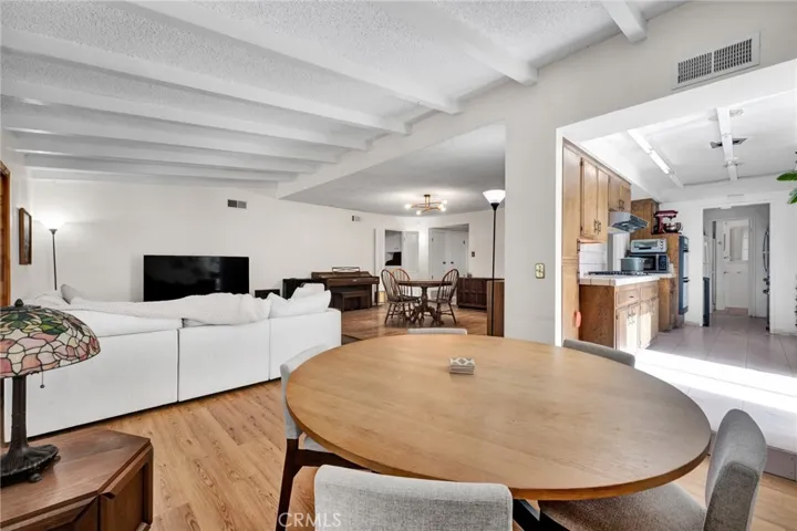 11549 Swinton Avenue, Granada Hills, California 91344