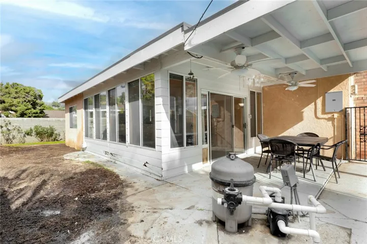 11549 Swinton Avenue, Granada Hills, California 91344