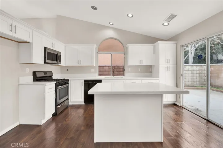 1774 Rockview Way, Pomona, California 91766