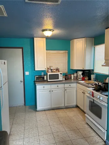 115 W Church Avenue, Ridgecrest, California 93555