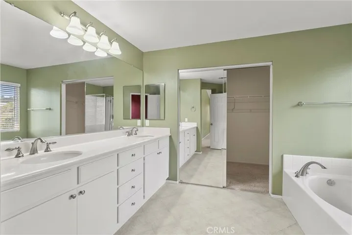 50 Ballantree, Rancho Santa Margarita, California 92688