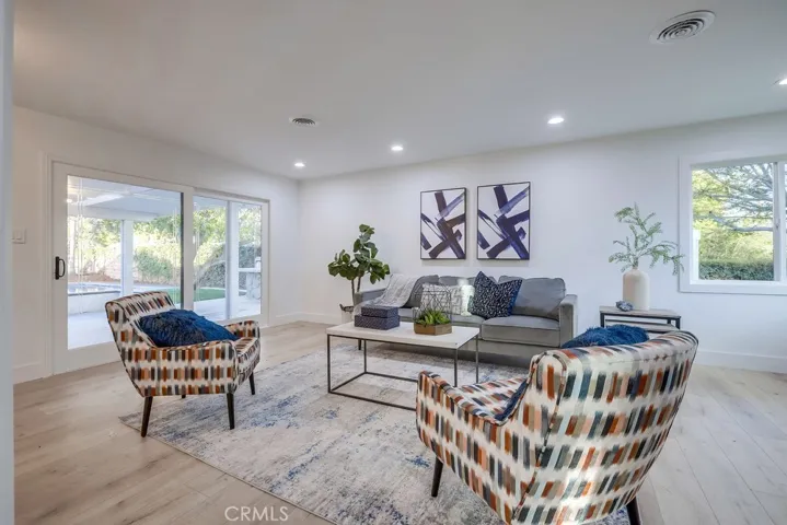 18701 Vale Avenue, North Tustin, California 92705