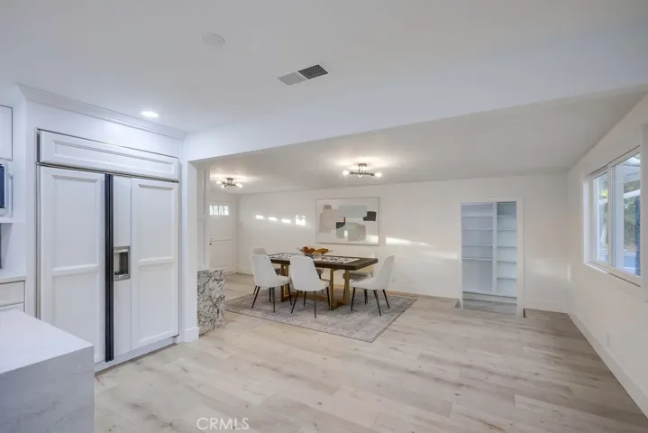 18701 Vale Avenue, North Tustin, California 92705