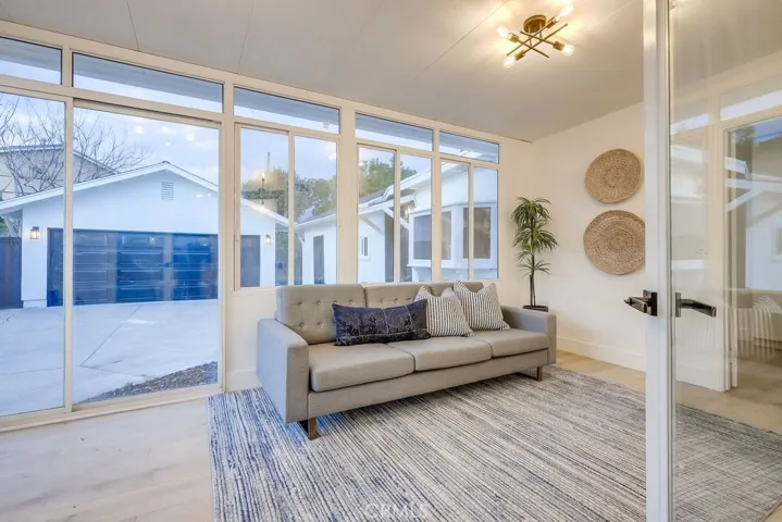 18701 Vale Avenue, North Tustin, California 92705