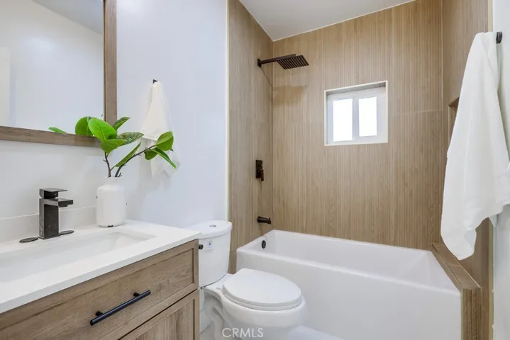 18701 Vale Avenue, North Tustin, California 92705
