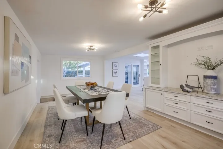 18701 Vale Avenue, North Tustin, California 92705