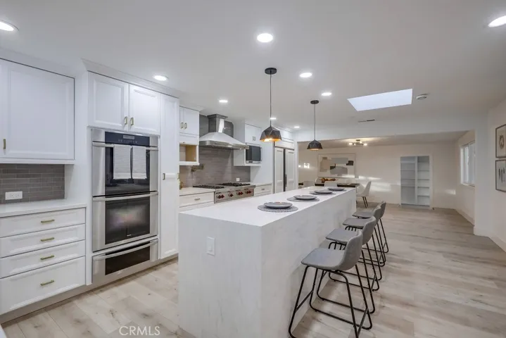 18701 Vale Avenue, North Tustin, California 92705