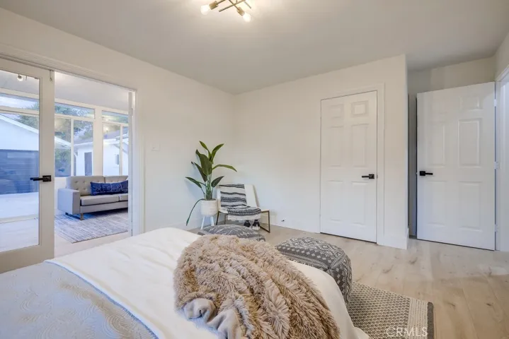 18701 Vale Avenue, North Tustin, California 92705