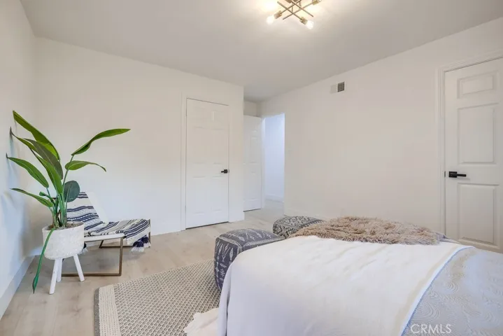 18701 Vale Avenue, North Tustin, California 92705