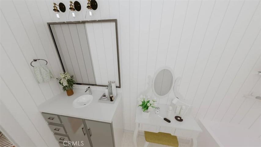 Master bathroom staged. Tub/Shower combo