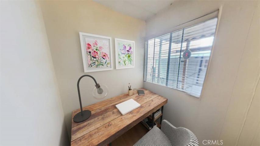 Bonus room- Office space- Man Cave- Art Room-