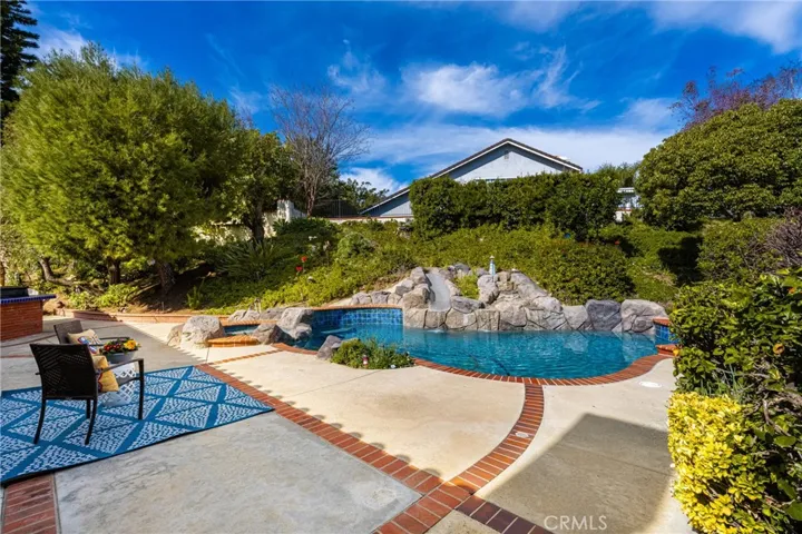 20475 Via Nopales, Yorba Linda, California 92886