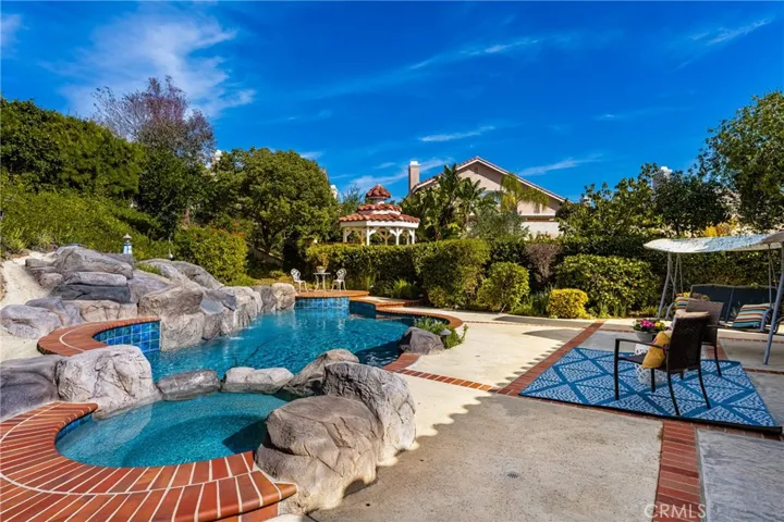 20475 Via Nopales, Yorba Linda, California 92886