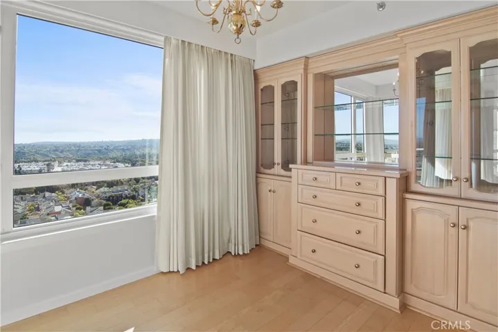 3890 Nobel Drive 1705, San Diego, California 92122