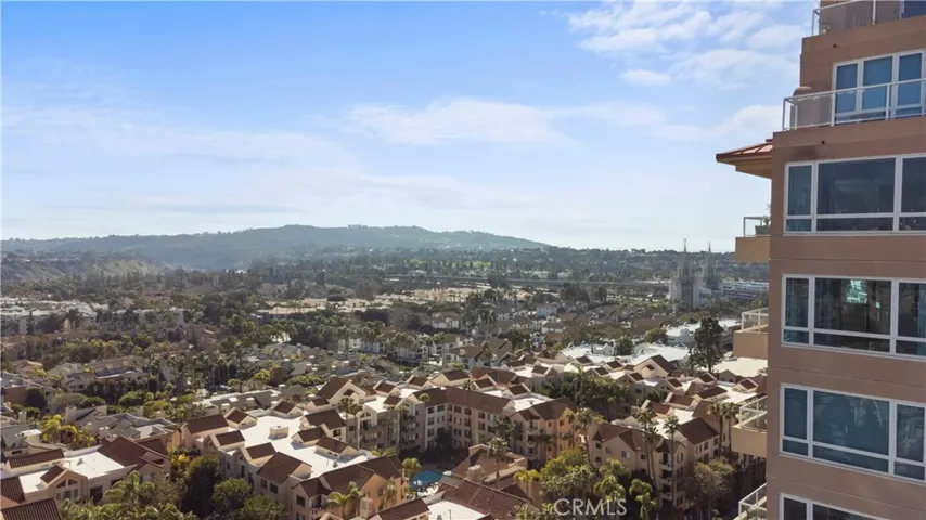 3890 Nobel Drive 1705, San Diego, California 92122