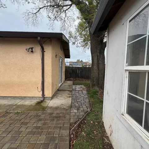 1093 Ventura Avenue, Livermore, California 94551