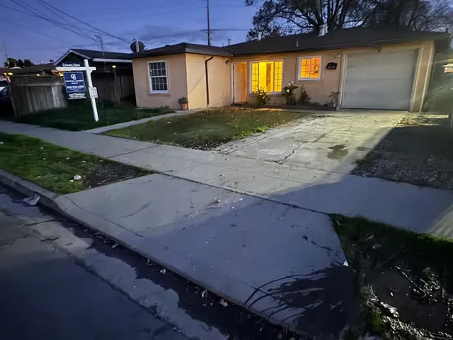 1093 Ventura Avenue, Livermore, California 94551