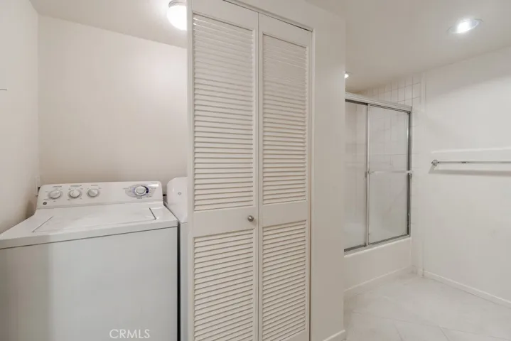 267 S San Pedro Street 310, Los Angeles, California 90012
