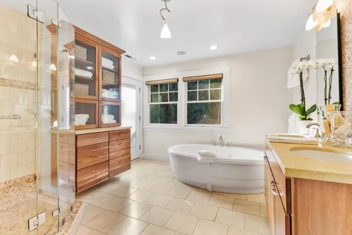 16675 Madrone Avenue, Los Gatos, California 95030