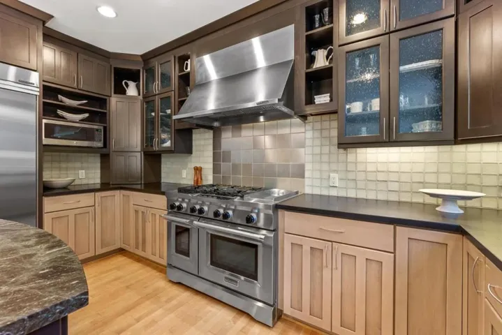 16675 Madrone Avenue, Los Gatos, California 95030