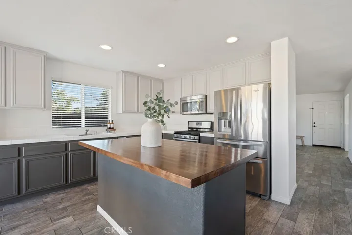 29015 Turtle Rock Court, Menifee, California 92587