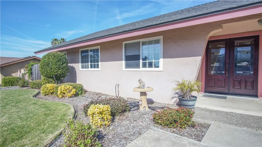895 Patterson Road, Santa Maria, California 93455