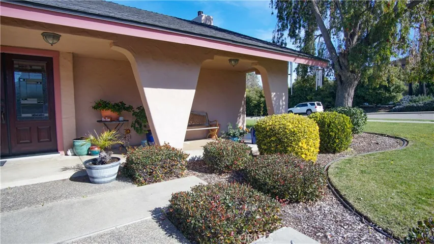 895 Patterson Road, Santa Maria, California 93455