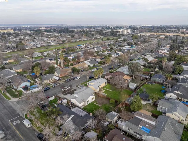 93 Atherton Ave, Pittsburg, California 94565