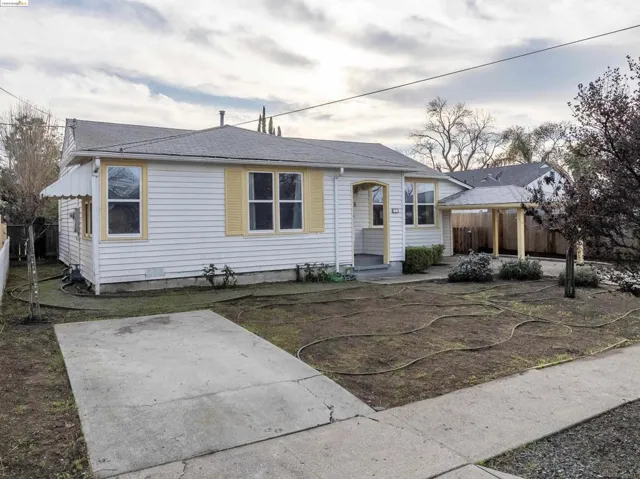 93 Atherton Ave, Pittsburg, California 94565