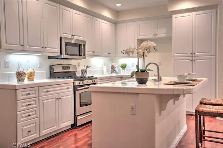 134 Pantheon, Irvine, California 92620
