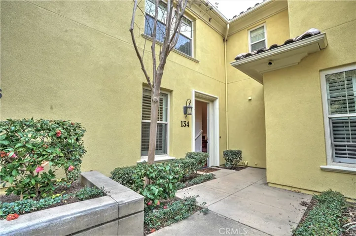 134 Pantheon, Irvine, California 92620