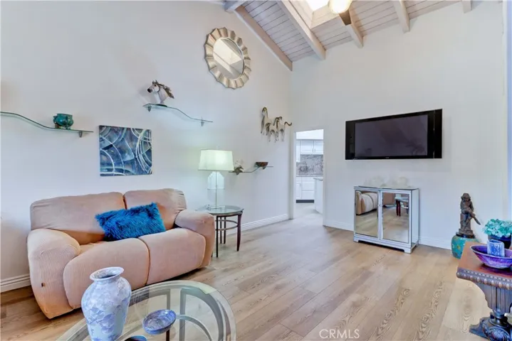 Living room towards the kitchen
