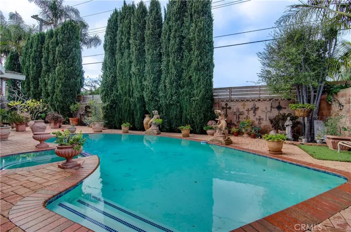 2899 Baker Street, Costa Mesa, California 92626