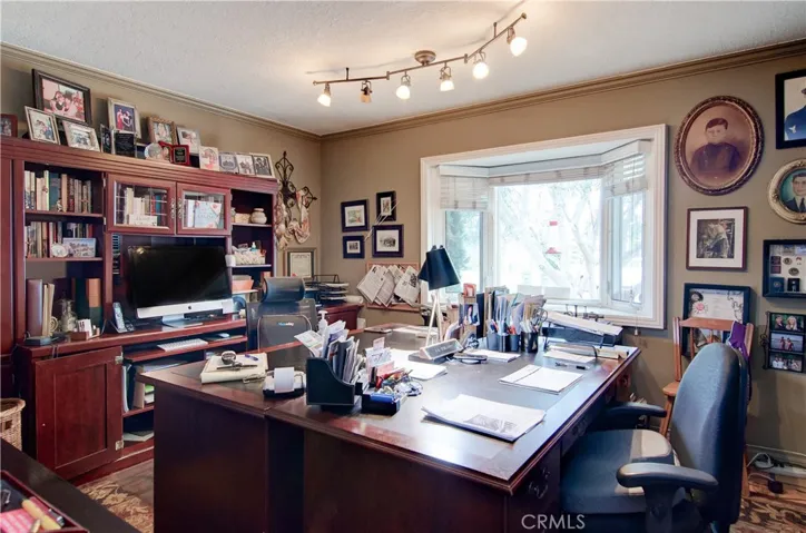 Office- could be 4th bedroom