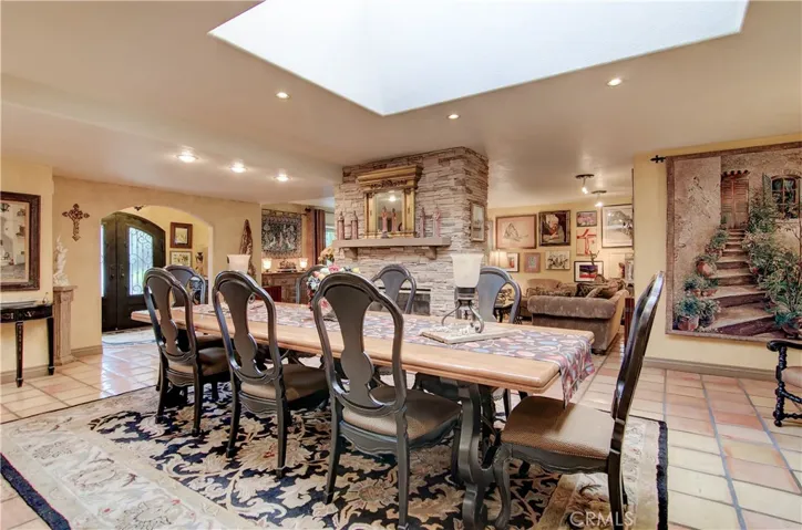 2899 Baker Street, Costa Mesa, California 92626