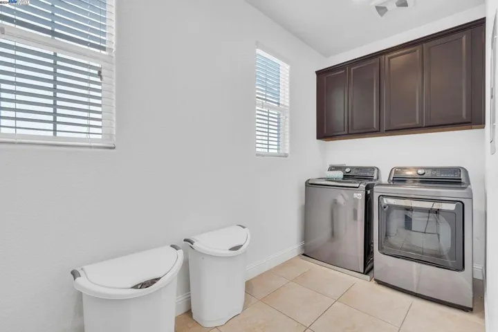 1448 S Bella Vita St, Mountain House, California 95391