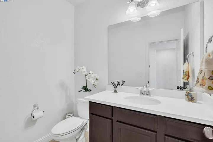 1448 S Bella Vita St, Mountain House, California 95391