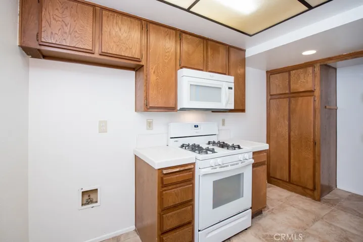 315 Coral Reef Drive 15, Huntington Beach, California 92648