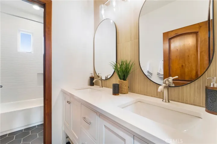 Upstairs secondary newly remodeled bath.