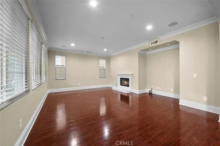 5640 Scharf Avenue, Fontana, California 92336